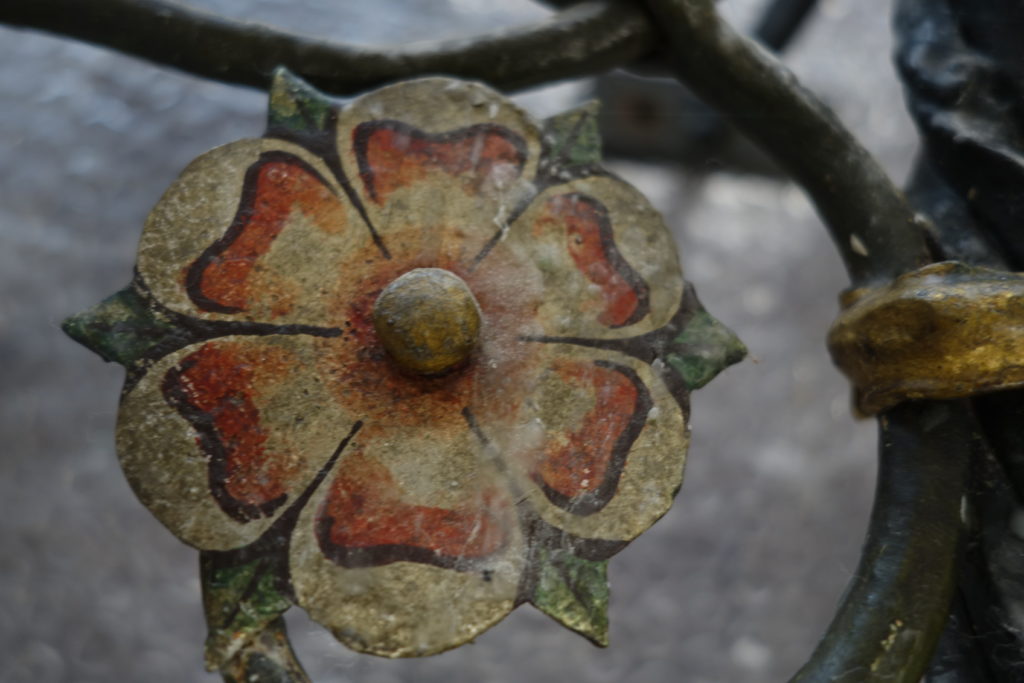 Rose, Metallrestaurierung, Metallrestaurator, Restaurierung Blech
