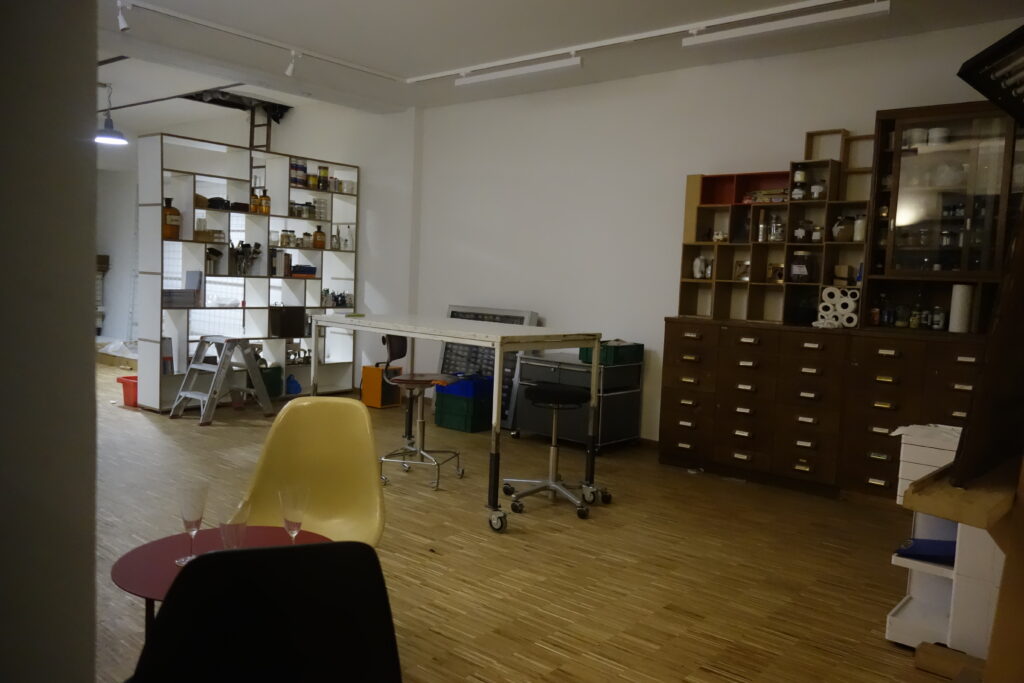 restaurieren lassen, gemälde reinigen lassen, atelier, restaurierungsatelier